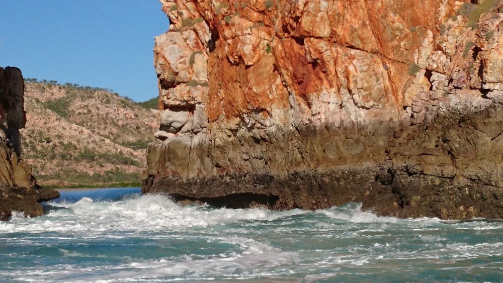 Fall by the Side: The natural wonder of Horizontal Falls