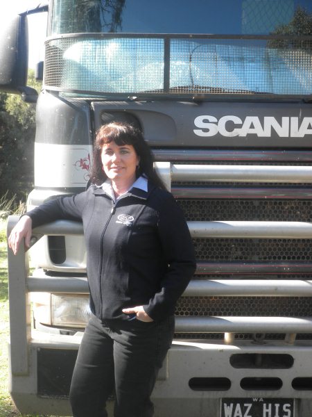 A woman with drive – from typewriters to trucking